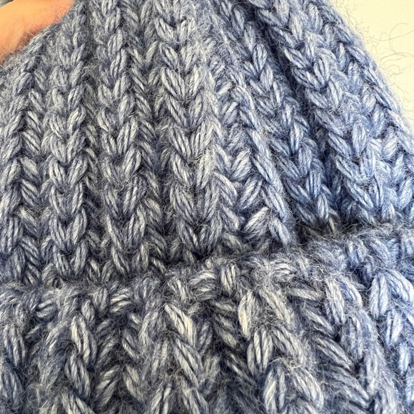 New Nordic blue knit alpaca beanie Pom Pom felt lined - Picture 4 of 10